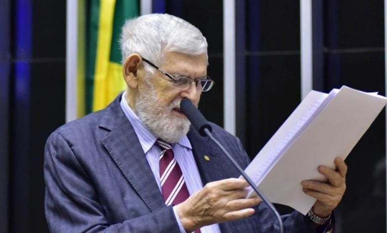 Em oficio, o deputado Luiz Couto solicita reestruturação dos servidores da Carreira Ambiental
