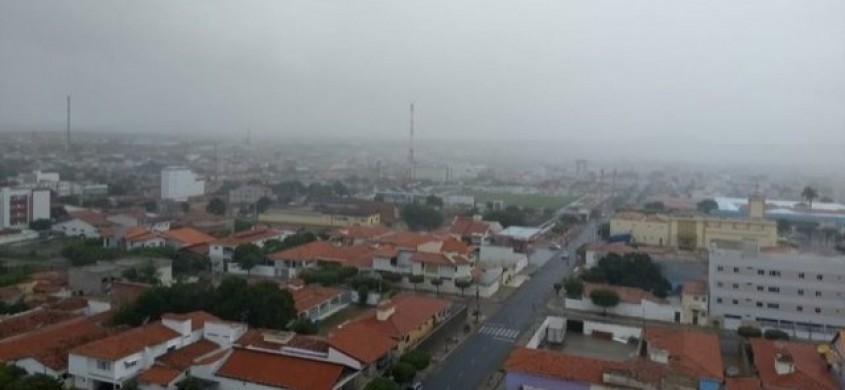 Já choveu 34% da média anual em Patos em 2024, mas mananciais continuam em situação crítica