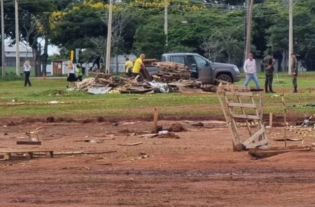 Após quase dois meses acampados, bolsonaristas começam a deixar QG do Exército