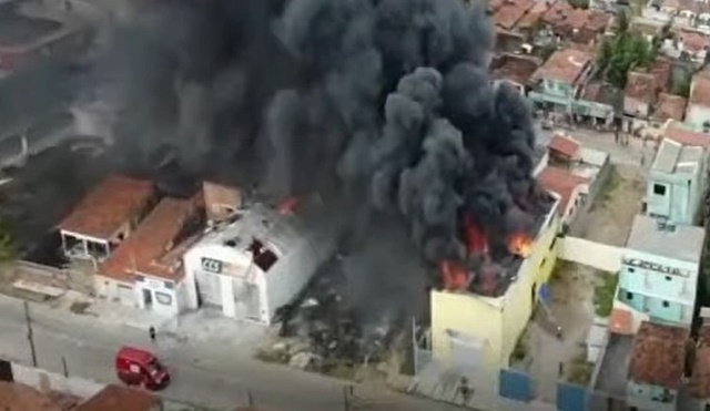 Paraibanos ficam gravemente feridos durante incêndio em galpão de fogos de artIfÍcio no RN
