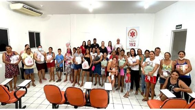  SAMU de Patos realiza entrega de cestas básicas para famílias carentes do bairro São Sebastião