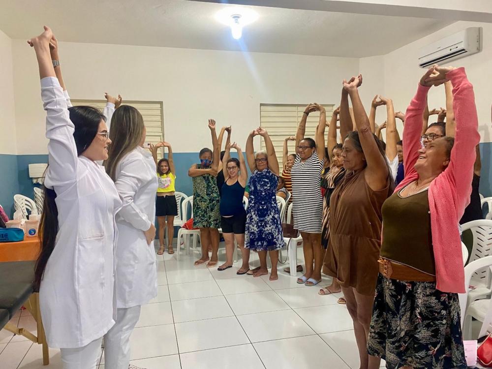 Ação de saúde e bem-estar para mulheres nos CRAS de Patos fortalece parcerias e celebra o Mês da Mulher