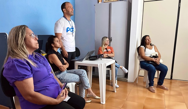 Capacitação em Patos visa fortalecer apoio às famílias em situação de descumprimento de condicionalidades no Bolsa Família