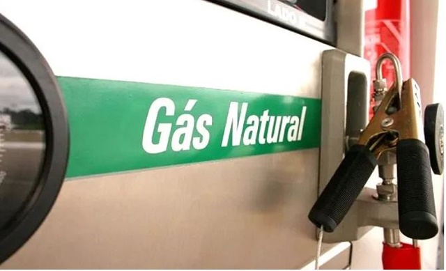 Medida do Governo do Estado baixa preço do gás natural nos postos de combustíveis