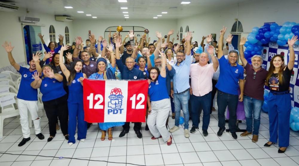 PDT de Patos faz plenária de filiação e recebe movimentos sociais organizados na Associação Comercial de Patos.