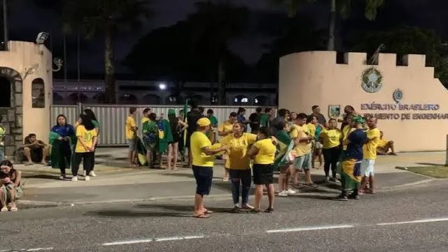 Decisão de ministro acaba com acampamento bolsonarista na Epitácio Pessoa, em João Pessoa