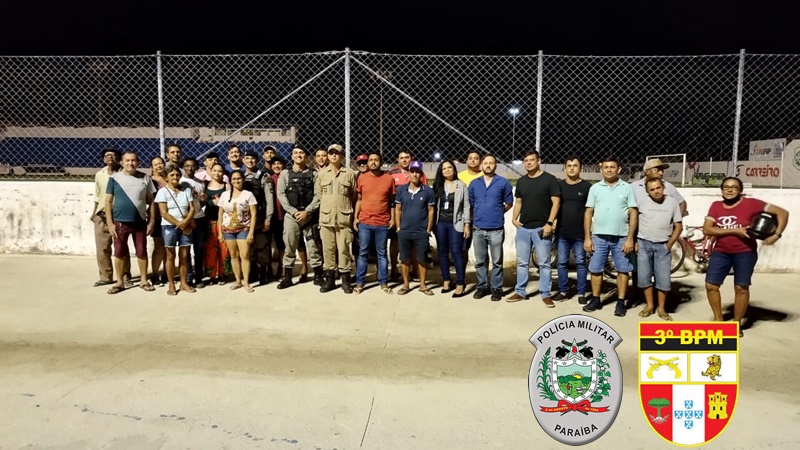 POLÍCIA MILITAR E DEMAIS ORGÃOS DE SEGURANÇA SE REÚNEM COM AMBULANTES COM FOCO NO CAMPEONATO PARAIBANO EM PATOS