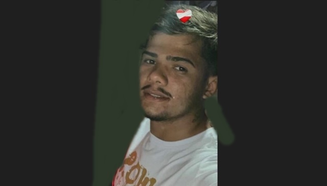 Jovem de apenas 20 anos é assassinado com cerca de 16 tiros na noite desta quarta-feira(17) em Patos 