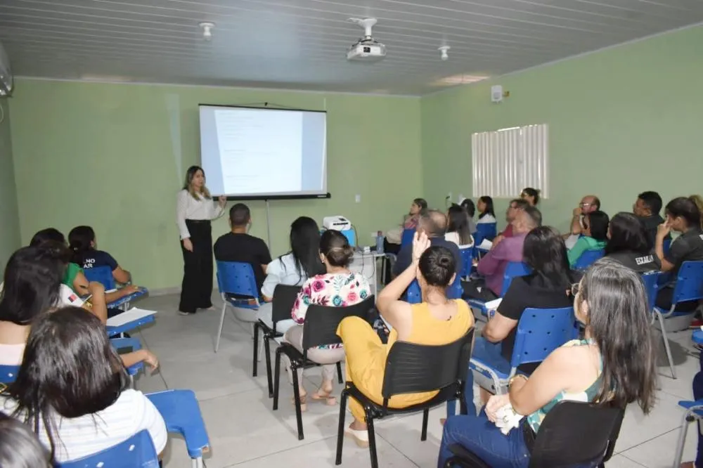 Com participação de autoridades e sociedade Audiência Pública da LDO e LOA é realizada em São José do Bonfim
