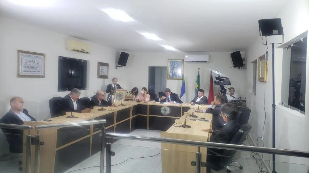 Câmara de São José de Espinharas realiza sessão ordinária nesta terça-feira, 07 de maio de 2024