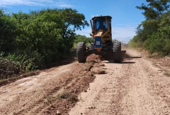 Prefeitura de Cacimba de Areia inicia melhorias em estradas vicinais do município
