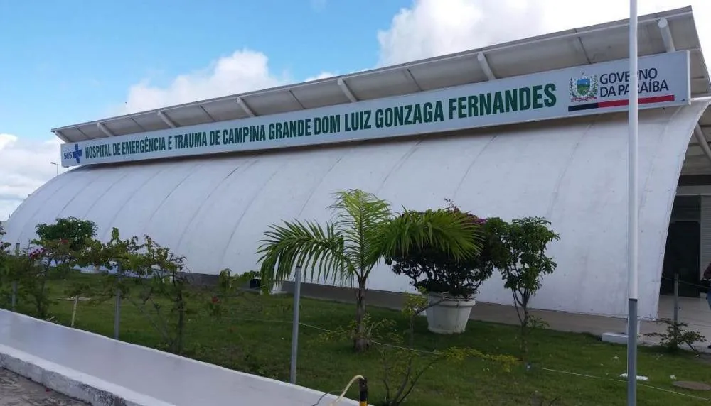 Garota de 12 anos transferida de Patos para Campina Grande com suspeita de meningite não resiste e morre