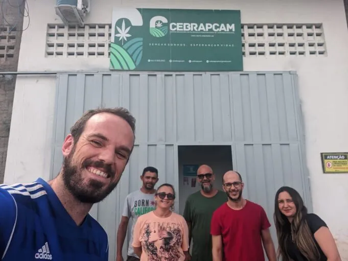 Centro de Pesquisa da Cannabis Medicinal, em São José de Espinharas, recebe estufa e membros participam de treinamento 