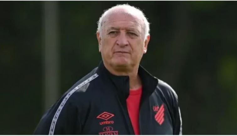 Felipão anuncia aposentadoria como técnico