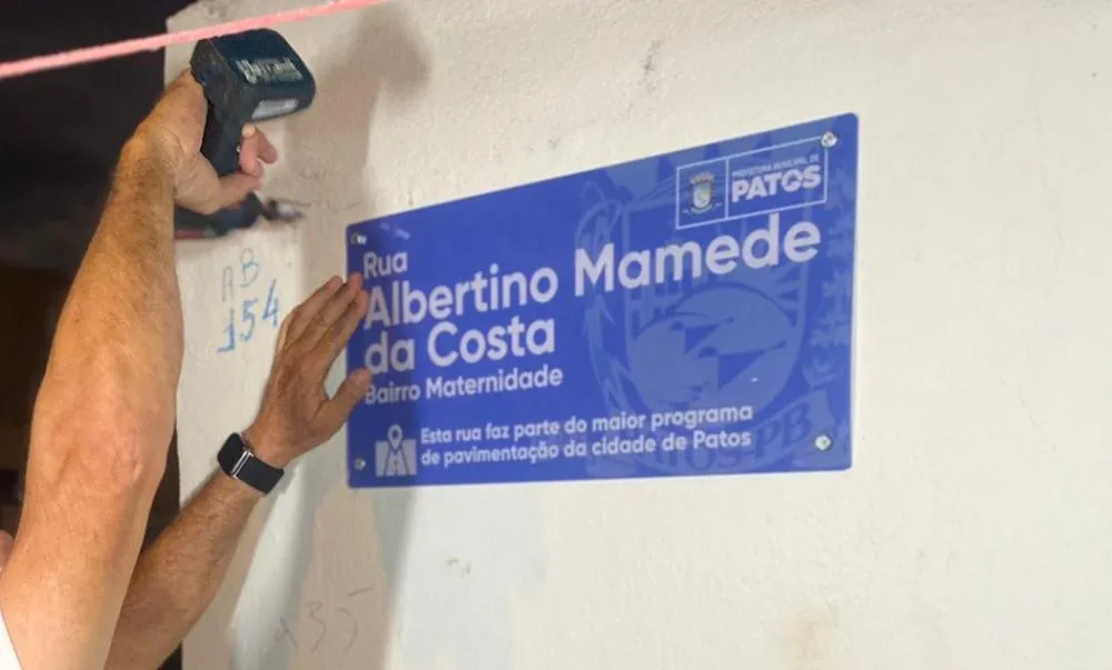 + Pavimentação: Prefeitura de Patos entrega mais duas ruas calçadas no bairro Maternidade