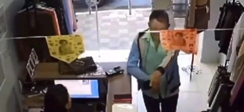 VÍDEO: Homem finge estar armado, rende funcionária e rouba loja em Patos
