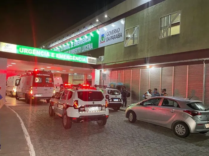 Troca de tiros entre suspeitos e polícia termina com homem morto na noite dessa terça-feira (11) em Bayeux