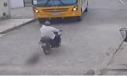 Homem suspeito de arrastar cadela em motocicleta na PB é ouvido pela polícia e liberado