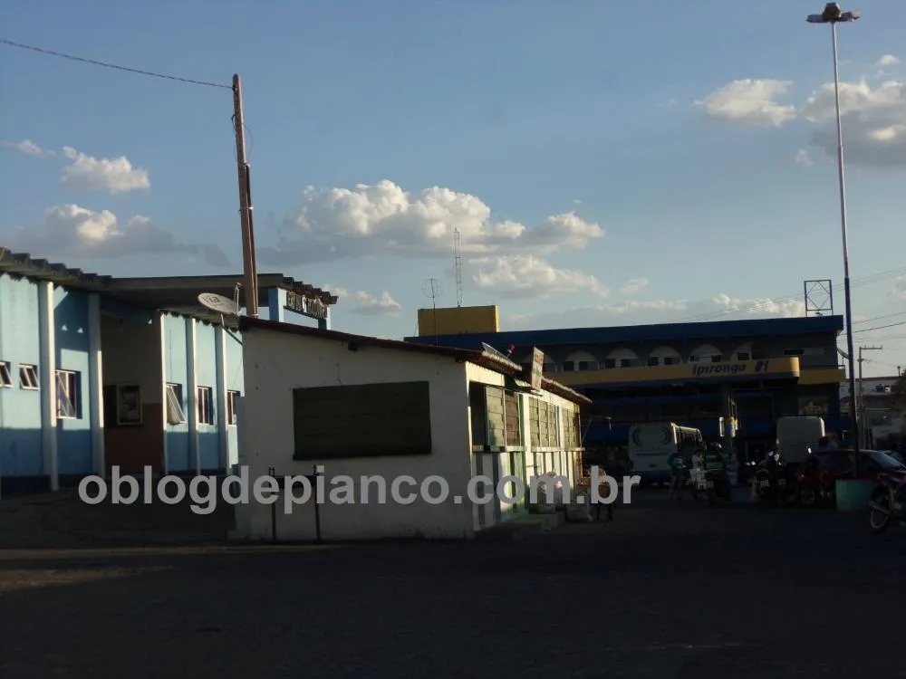 Mulher é morta a facadas na madrugada deste domingo (23) próximo ao Terminal Rodoviário de Piancó