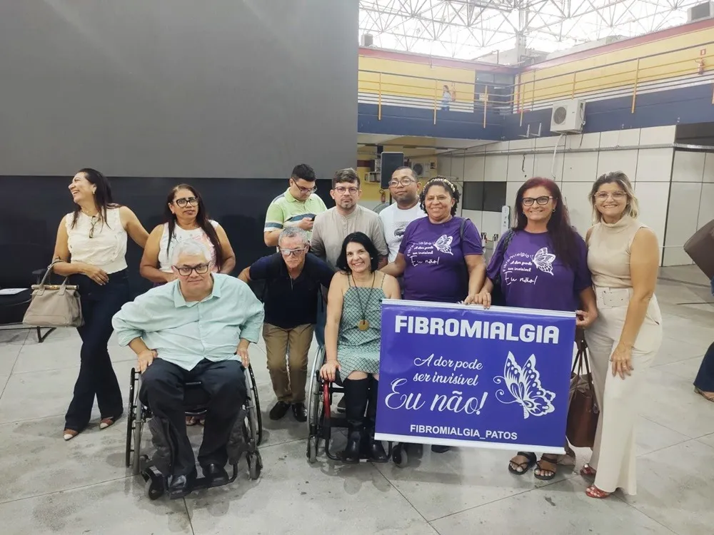Conselho Municipal da Pessoa com Deficiência de Patos participa da cerimônia de adesão ao Plano Viver Sem Limites em João Pessoa