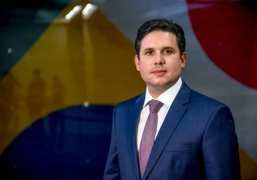 Site nacional aponta Hugo Motta como nome escolhido em Portugal à sucessão de Arthur Lira
