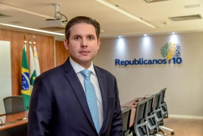 Hugo Motta é destaque na “Elite do Congresso Nacional”