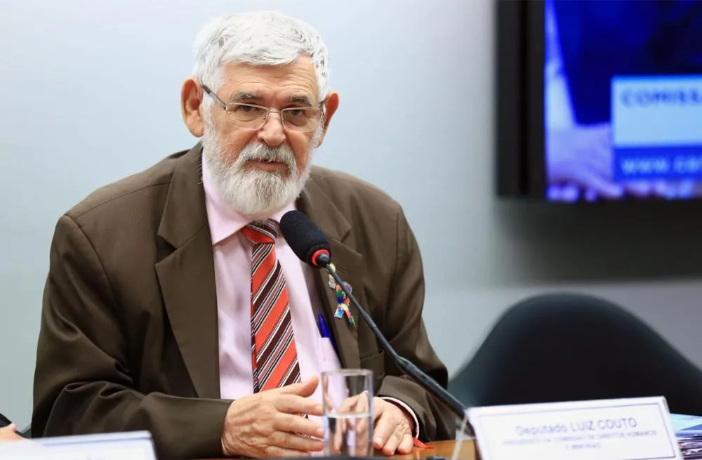 Apenas um deputado paraibano foi contra o perdão de dívidas dos partidos políticos