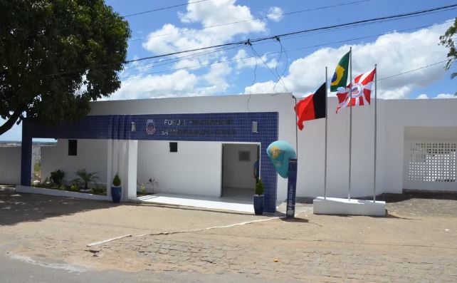 Justiça da PB reconhece dupla paternidade de menina após morte do pai biológico