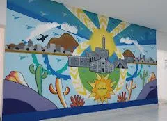 A essência de Patos em cores: Roberto Nass retrata a alma da cidade em Painel na Prefeitura