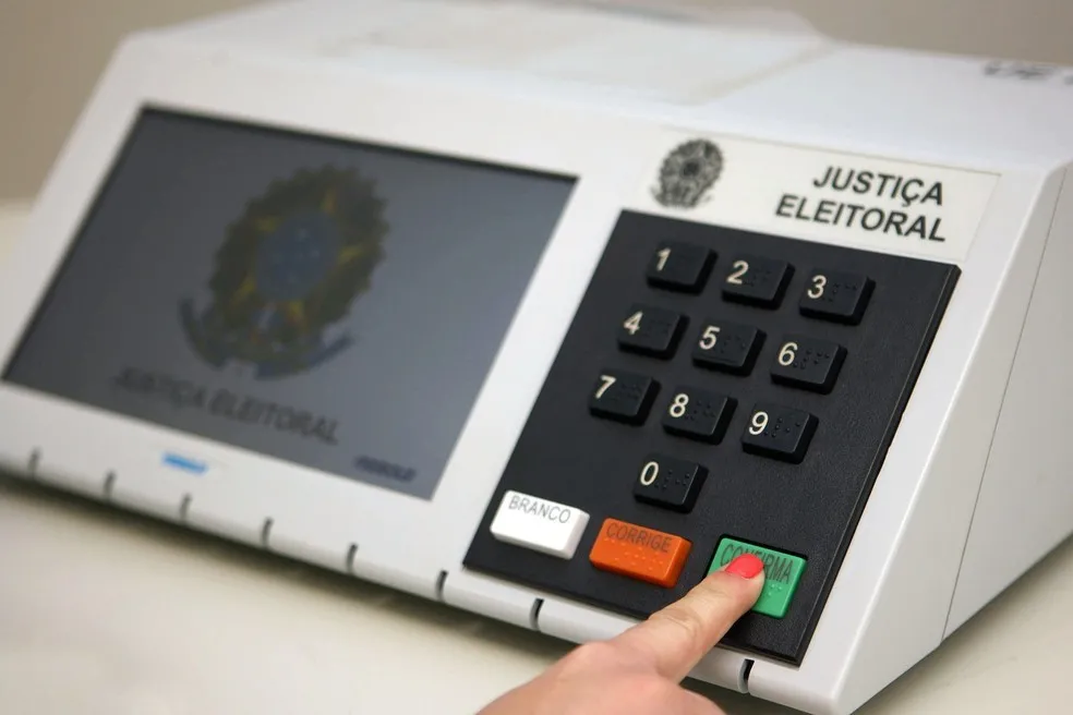 Apenas 3 partidos têm o número máximo de candidatos a vereador em Patos