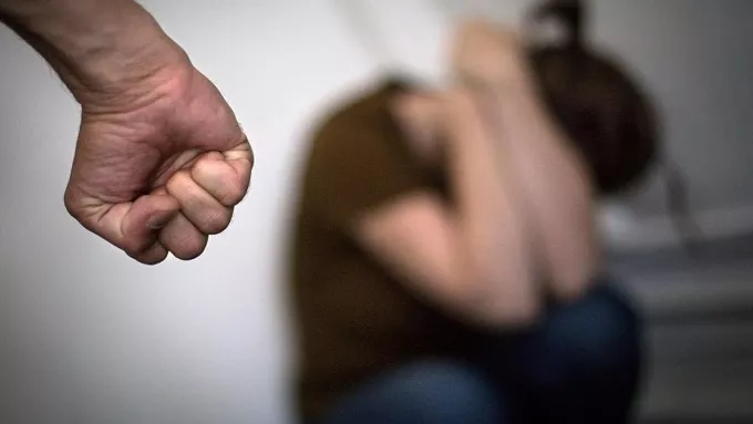 Jovem de 19 anos é preso em Piancó suspeito de agredir mãe e quebrar móveis de casa
