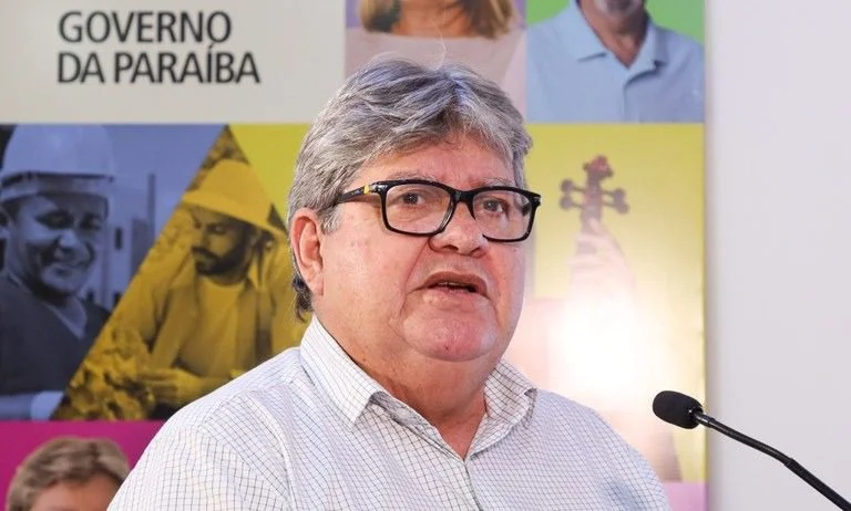 João é o governador melhor avaliado do país em obras públicas e três setores