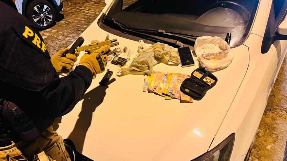 Ações da PRF prendem seis pessoas e recuperam quatro veículos em quatro cidades da Paraíba