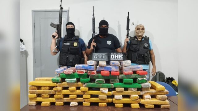 DHE prende suspeito e apreende cerca de 100 kg de drogas vindas de São Paulo para serem distribuídas em Patos. Vídeo