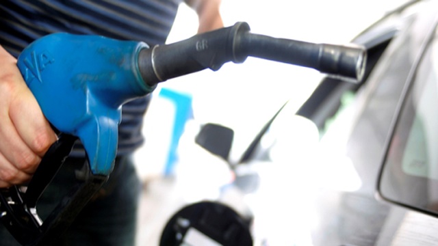 Brasileiro pagará R$ 0,47 a mais no preço da gasolina com volta dos impostos