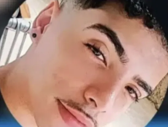 Motorista de aplicativo é assassinado a tiros por dupla em moto enquanto trabalhava, na Paraíba
