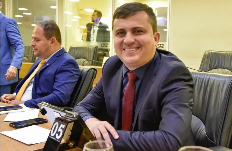 “O coração do meu mandato será o povo sertanejo” frisa deputado estadual Gilbertinho ao pontuar foco do seu mandato nos próximos anos 