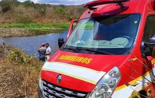 Homem morre afogado em açude em Santa Rita
