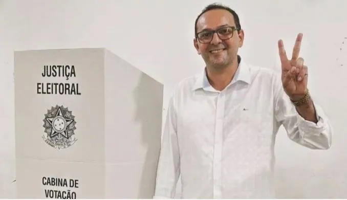 Vitória do professor Paulo em Várzea representa a derrota de uma dinastia que governou a cidade por mais de 30 anos