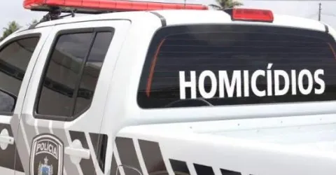 Mulher reage à agressão e mata companheiro com tiro na cabeça