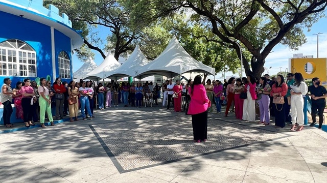 Prefeitura de Patos realiza ação alusiva ao Dia Internacional da Mulher na Praça Getúlio Vargas