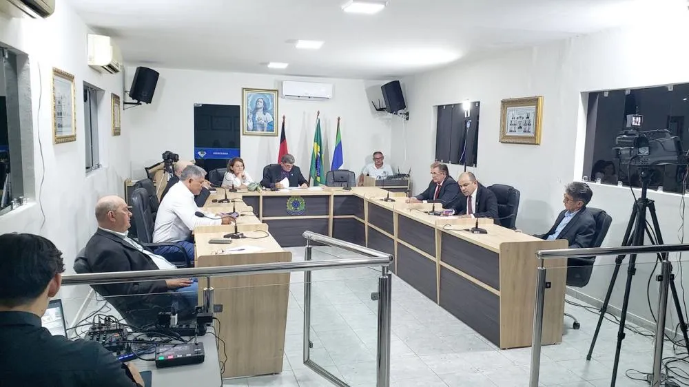  Câmara de Vereadores de São José de Espinharas realiza mais uma sessão ordinária.