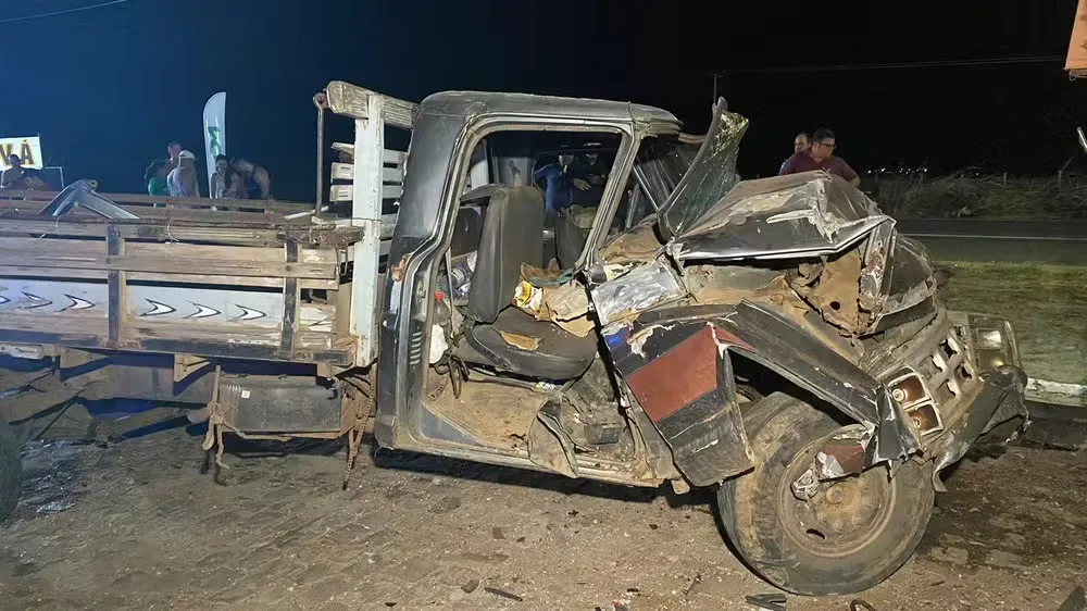 Acidente envolvendo três veículos deixa vítimas em estado grave na paraíba