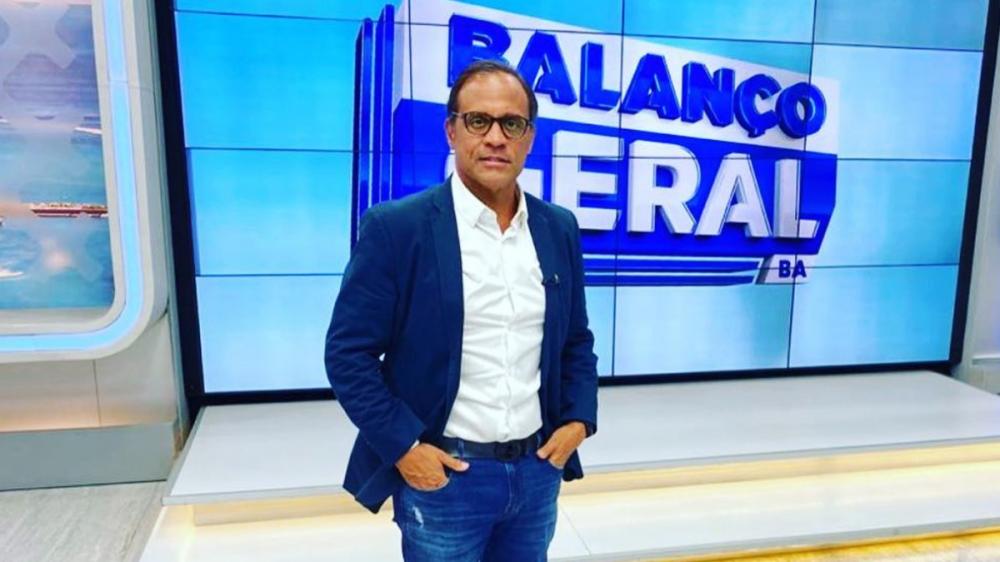 Jornalistas da Record dão golpe do PIX com drama de menina com câncer