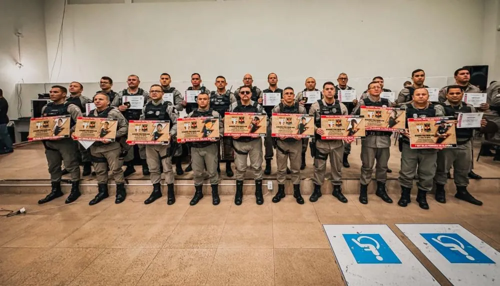 POLICIA MILITAR REALIZA SOLENIDADE EM HOMENAGEM AOS MILITARES DESTAQUE DO 3ºBPM