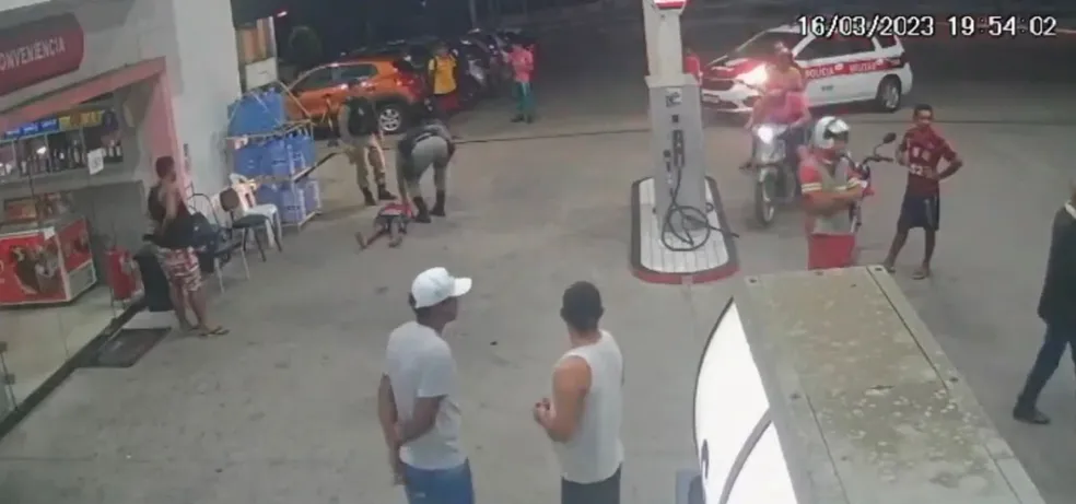 Adolescente é apreendido após tentar roubar posto de combustíveis com arma falsa em Guarabira, PB