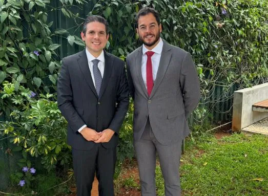 Rede declara apoio a Hugo Motta e paraibano já soma 13 partidos na disputa pela presidência da Câmara