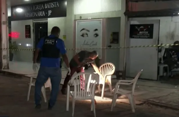 Ataque a tiros deixa um jovem morto, bebê e duas pessoas feridas em João Pessoa