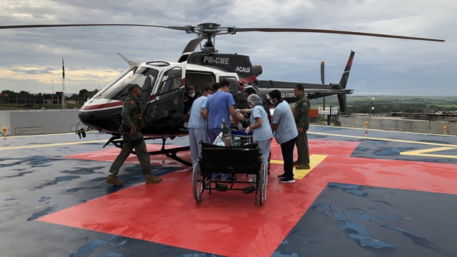  Paciente vítima de infarto é transferida pelo resgate aeromédico para o Hospital Metropolitano