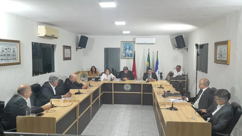 Câmara de São José de Espinharas realizou mais uma sessão ordinária nessa terça-feira, 08 de novembro